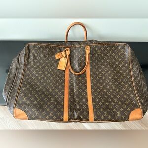 Leather Suitcase with LV Monogram pattern Louis Vuitton